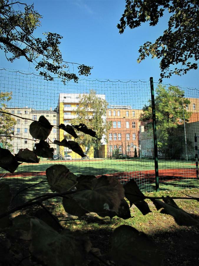 Apartament By The Way Apartamento Breslavia Exterior foto